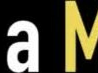 Alex grey and naomi woods chat casually