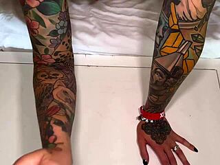 Ava Austen Fucks Jesus Reyes So Fucking Good!