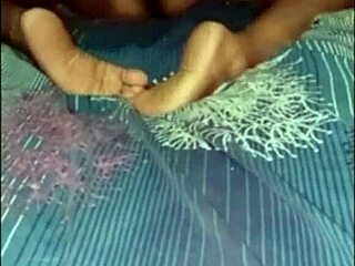 Indian aunt demands hard pounding after massage
