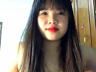 Girl on Bigo shows off while sucking and assfucking