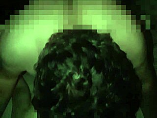 Adoro fazer sexo a noite com meu marido