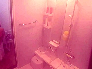 Lesbians kiss and lick wet pussies, leaving her drooling!