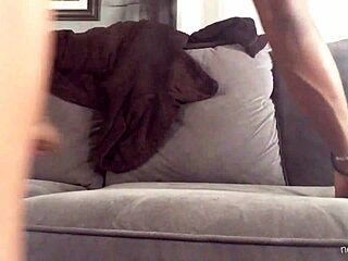 Buracos Preenchidos Com Paus Grandes E Muito Leite