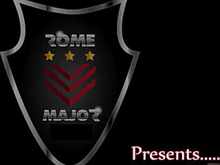 18yo Lilly Kingston chats about her tight body