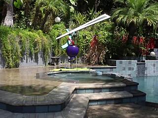 can you handle these moaning orgasms from wet pussy licking lesbians?