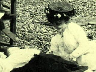 Pornostalgia the baker shows hairy vintage pussy!