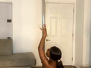 Ebony girl, show me that wet fat ass?