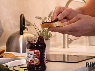 Slim teen girlfriend rims shaved pussy in kitchen blowjob.