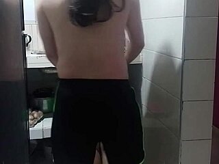 Me folle a la empleada domestica venezolana con big pussy