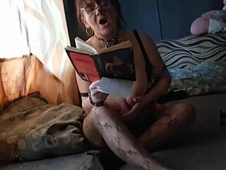 klaudia tells a story about her sexy cat in lingerie