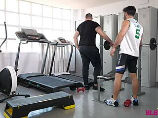 personal trainer with his client