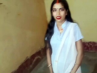 First time teen 18+ indian girlfriend gets fingered and fucked doggystyle outdoor.