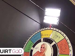 Summer Rae's Squirting Pussy Gets Finger-Pounded