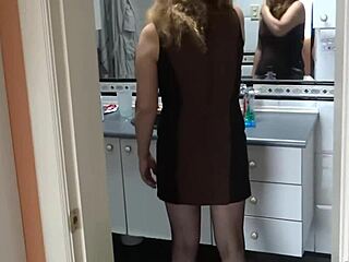 Threesome With Two Horny Miami Latinas Outdoors in Florida