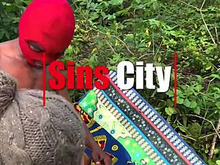 i cant believe im doing this outdoor sex with my girlfriend, its so intense and exotic