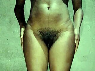 Man, this African amateur babe cums twice in hot action