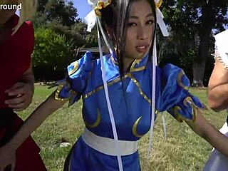 Jade Kush as Chun Li Banged by Two Big Cocks in Cosplay
