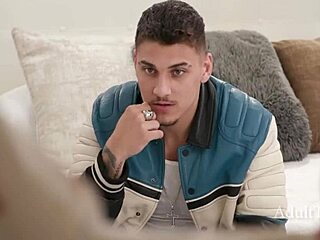 go on stud fuck my stepmom alexis