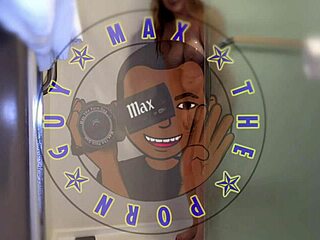 Does Bunny Fae's Teasing Vibrator Play Lead To Cum On Tight Pussy?