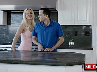 Stunning blonde seduces stepson with natural tits - Slimthick Vic Ricky Spanish