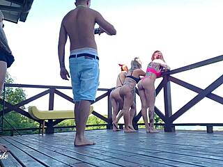 Vazou Vídeo De Estudantes Gravando Suruba No Deck Dos Dormitórios Completo No Red E No Sheer