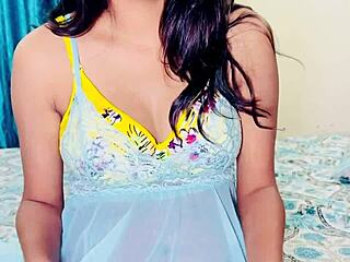 Solo Indian bride teases in steamy wedding play