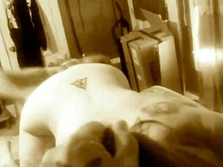 i'm fucking good with this big monster cock in my pussy