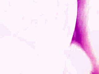 Exploring the tip in a casual setting