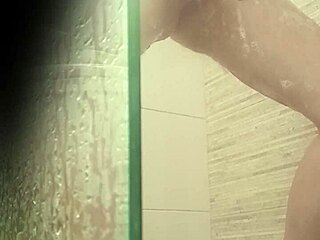 Argentina SHAVES her TIGHT PUSSY in the shower