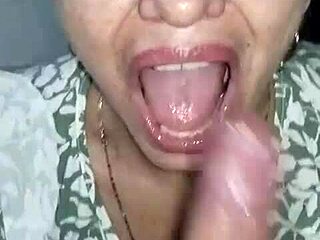 Oral delights with the seductive neighbor girl