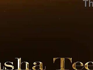 i masturbate solo with huge dildo