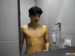 Stepsister Lowers Erection With Blowjob After Viagra