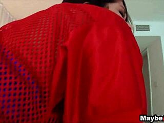 skinny blue eyed whore averi brooks feels intense pleasure