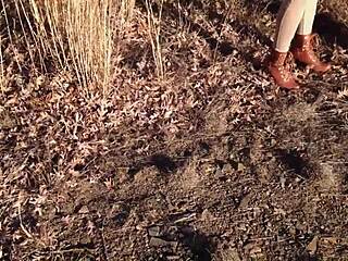 This girl is so hot, she can not get enough of cock