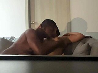 I have an orgasm while they eat my pussy -amateur couple- nysdel