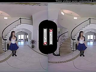 gamer girl feels rough in bioshock cosplay