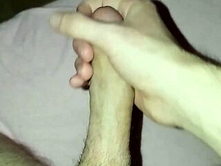 young 18+ solo masturbation compilation