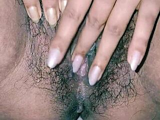 big boobs desi indian bhabhi dripping wet close up now!