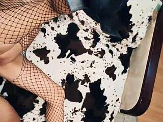 Beautiful Milf Wife Put On Stockings And Seduced Husband For Anal