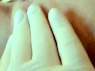 I Was Shaving My Pussy Hairs, But It Got All Wet