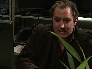 Super Sexy Slut Gets Anal Fucking On Desk In Office