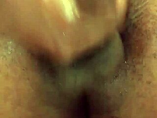 Kennesaw messy handjob for BBC lover