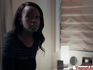 Two Hot Babes Try 69 Pussy Licking