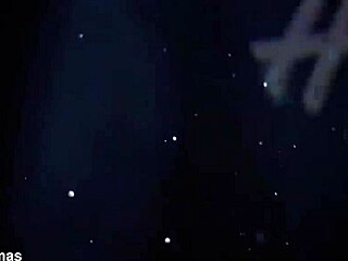 amigos do marido corno acordando milf casada para menage a trois