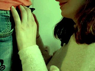 Keep mouth closed and full while sucking muscular bodybuilder