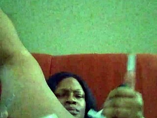 i'm making myself creamy with my hairy ebony body