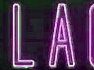 Amigos Pegam Ninfetas No Flagra E Comem Elas No Pelo Bem Gostoso