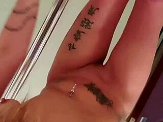 emy angel masturbates her petite pussy 😍