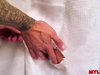 Mylfex - Stepmom Accidentally Anal Fucked By Stepson Through Shower Hole