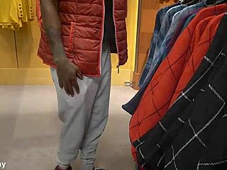 Babe sucks dick bent over for Christmas gifts outdoors